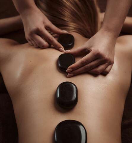 Soin bien-être Massage aux Pierres Chaudes 1h30 SOLO